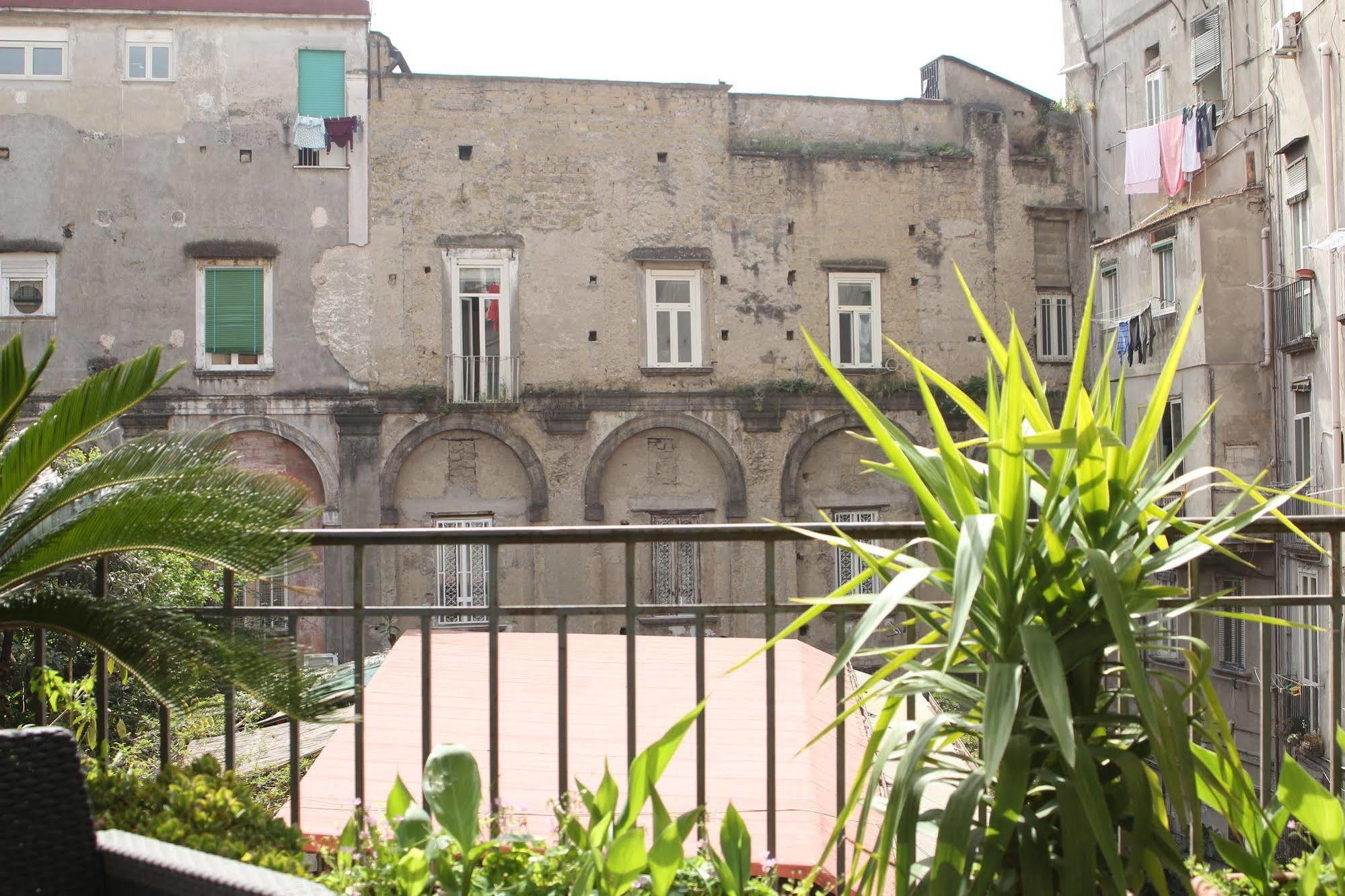 B&B Bellini Nápoly Kültér fotó